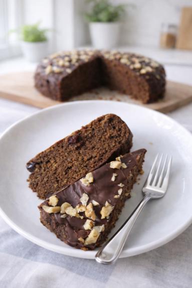 Zdjęcie - Ciasto czekoladowo-gryczane  z bananem - Przepisy kulinarne ze zdjęciami