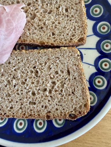 Zdjęcie - Jednofazowy chleb na zakwasie - Przepisy kulinarne ze zdjęciami