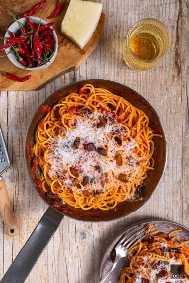 Zdjęcie - Spaghetti all'Amatriciana - Przepisy kulinarne ze zdjęciami