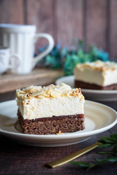 Zdjęcie - Kostka malinowo &ndash; ajerkoniakowa - Przepisy kulinarne ze zdjęciami