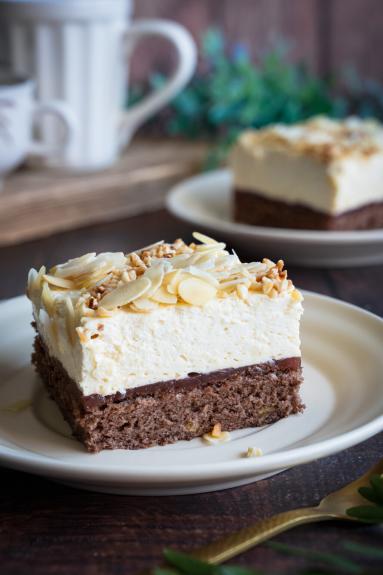 Zdjęcie - Kostka malinowo &ndash; ajerkoniakowa - Przepisy kulinarne ze zdjęciami