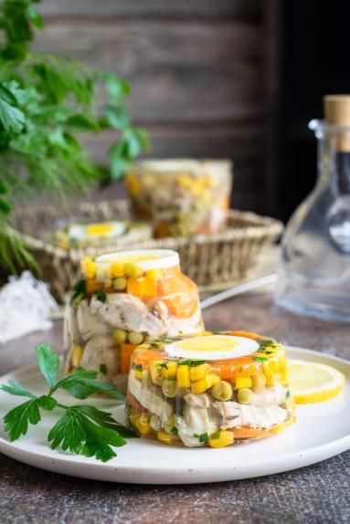 Zdjęcie - Galareta drobiowa - Przepisy kulinarne ze zdjęciami