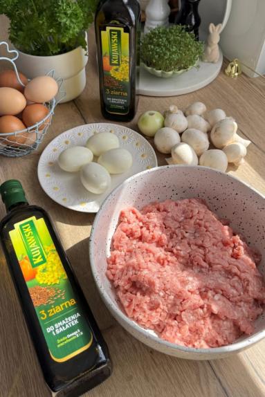 Zdjęcie - Pieczeń rzymska z pieczarkami i jajkiem - Przepisy kulinarne ze zdjęciami