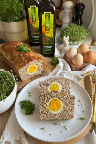 Zdjęcie - Pieczeń rzymska z pieczarkami i jajkiem - Przepisy kulinarne ze zdjęciami