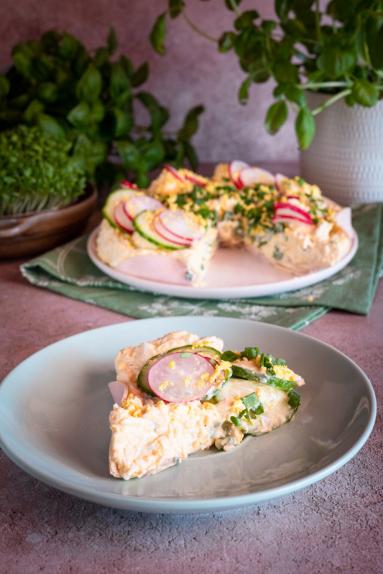 Zdjęcie - Jajeczny Mus z Szynką - Przepisy kulinarne ze zdjęciami