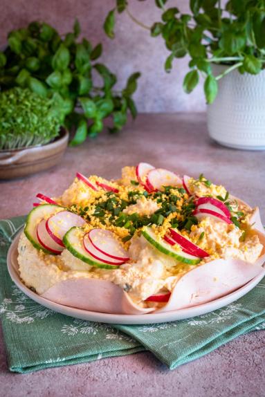 Zdjęcie - Jajeczny Mus z Szynką - Przepisy kulinarne ze zdjęciami