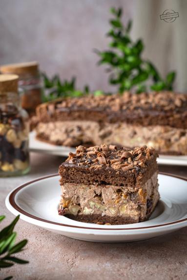 Zdjęcie - Ciasto czekoladowo-bakaliowe - Przepisy kulinarne ze zdjęciami