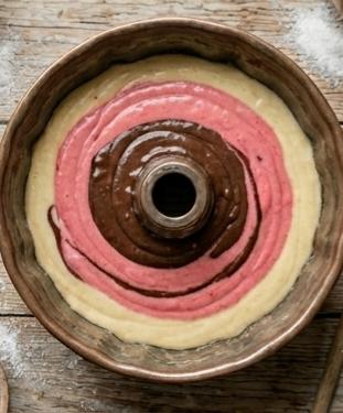 Zdjęcie - Babka  "Trzy Kolory" - Przepisy kulinarne ze zdjęciami