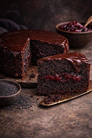 Zdjęcie - Babka makowa z powidłami - Przepisy kulinarne ze zdjęciami