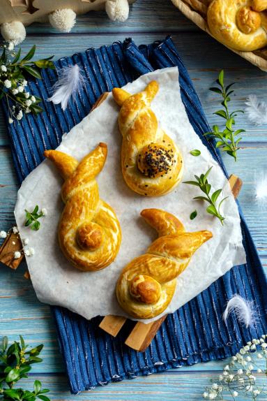 Zdjęcie - Bułeczki &bdquo;Zajączki&rdquo; - Przepisy kulinarne ze zdjęciami