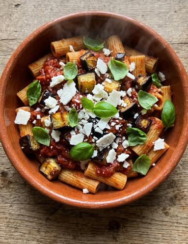 Zdjęcie - Pasta alla Norma - Przepisy kulinarne ze zdjęciami