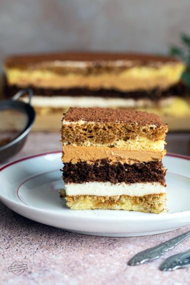 Zdjęcie - Ciasto a&rsquo;la Tiramisu - Przepisy kulinarne ze zdjęciami