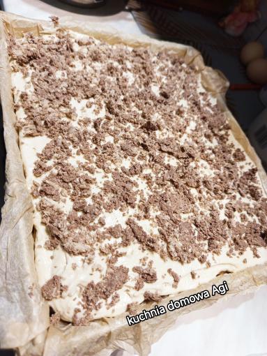 Zdjęcie: Ciasto CHAŁWOWIEC na biszkopcie bez proszku do pieczenia z 5 jaj Zdjęcie - Ciasto CHAŁWOWIEC na biszkopcie bez proszku do pieczenia z 5 jaj - Przepisy kulinarne ze zdjęciami