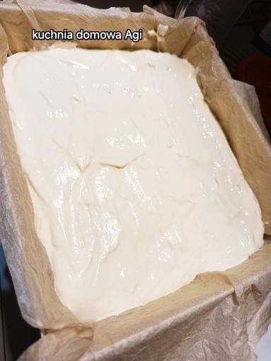 Zdjęcie: Ciasto CHAŁWOWIEC na biszkopcie bez proszku do pieczenia z 5 jaj Zdjęcie - Ciasto CHAŁWOWIEC na biszkopcie bez proszku do pieczenia z 5 jaj - Przepisy kulinarne ze zdjęciami