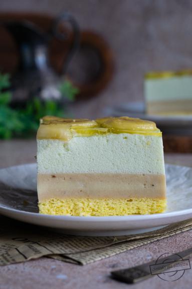 Zdjęcie - Bananowiec z pianką - Przepisy kulinarne ze zdjęciami