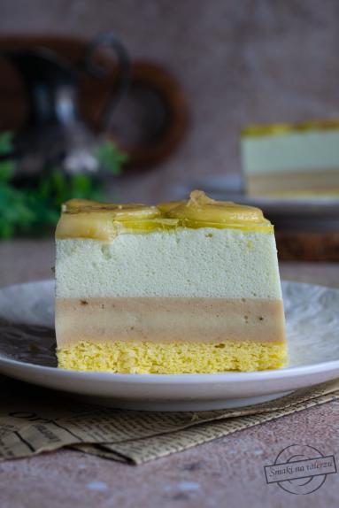 Zdjęcie: Bananowiec z pianką Zdjęcie - Bananowiec z pianką - Przepisy kulinarne ze zdjęciami