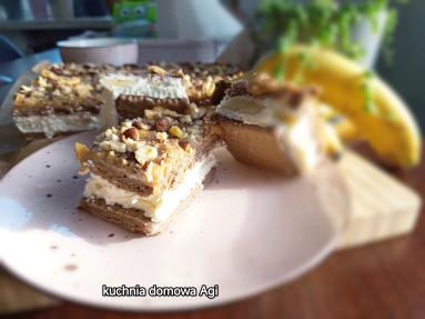 Zdjęcie: Ciasto bez pieczenia ze śmietanką i serkiem MASCARPONE "bananowiec" i "truskawkowe" Zdjęcie - Ciasto bez pieczenia ze śmietanką i serkiem MASCARPONE "bananowiec" i "truskawkowe" - Przepisy kulinarne ze zdjęciami
