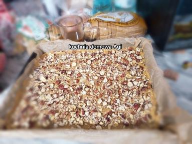Zdjęcie: Ciasto bez pieczenia ze śmietanką i serkiem MASCARPONE "bananowiec" i "truskawkowe" Zdjęcie - Ciasto bez pieczenia ze śmietanką i serkiem MASCARPONE "bananowiec" i "truskawkowe" - Przepisy kulinarne ze zdjęciami