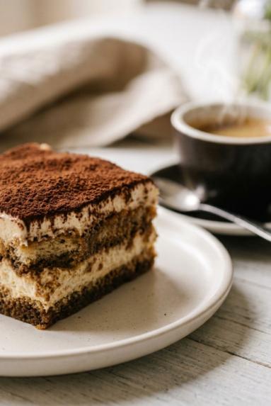 Zdjęcie - Tiramisu klasyczne - Przepisy kulinarne ze zdjęciami