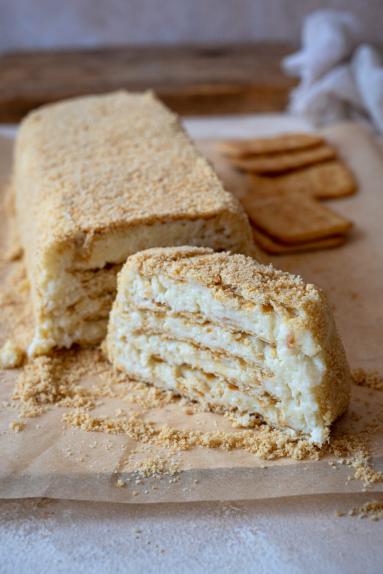 Zdjęcie - Rafaello na krakersach &ndash; bez pieczenia - Przepisy kulinarne ze zdjęciami