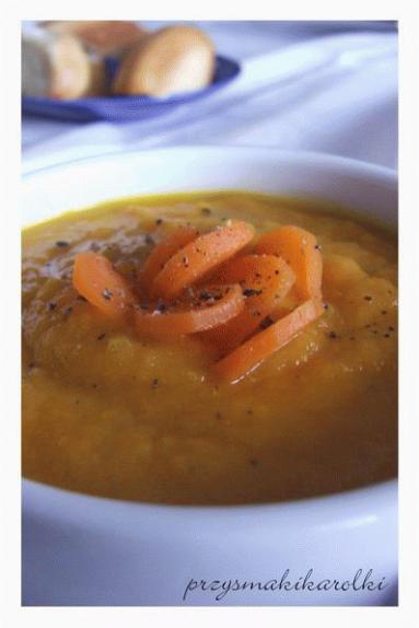 Zdjęcie - Sloneczna zupa w pochmurny dzien - Przepisy kulinarne ze zdjęciami