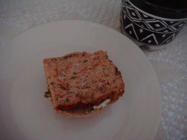 Zdjęcie - Pieczeń z indyka i suszonych pomidorów  - Przepisy kulinarne ze zdjęciami