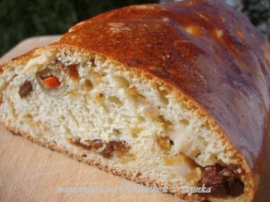 Zdjęcie - Chleb z szynką   - Przepisy kulinarne ze zdjęciami