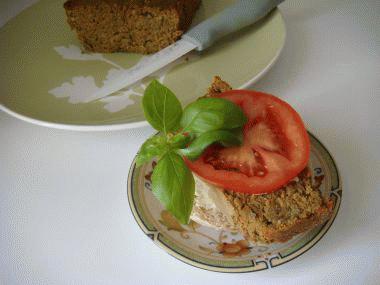 Zdjęcie - Pasztet z soczewicy z pieczonym czosnkiem  - Przepisy kulinarne ze zdjęciami