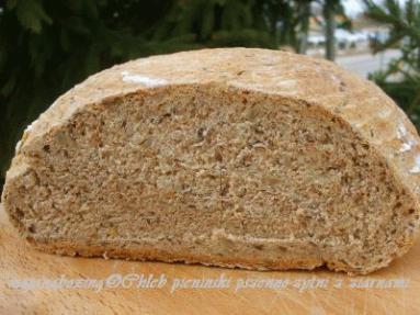 Zdjęcie - Chleb pieniński pszenno-żytni z orkiszem i ziarnami  - Przepisy kulinarne ze zdjęciami