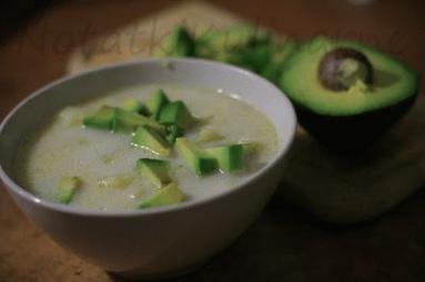 Zdjęcie - Locro - zupa ziemniaczano serowa z Ekwadoru - Przepisy kulinarne ze zdjęciami