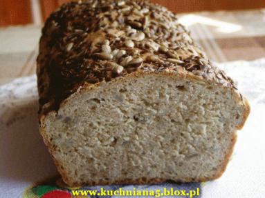 Zdjęcie - Domowy chleb pszenny pełnoziarnisty  - Przepisy kulinarne ze zdjęciami