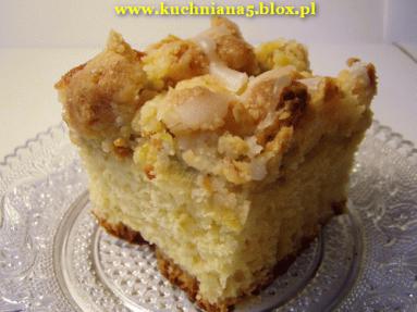 Zdjęcie - Ciasto drożdżowe z rabarbarem  - Przepisy kulinarne ze zdjęciami
