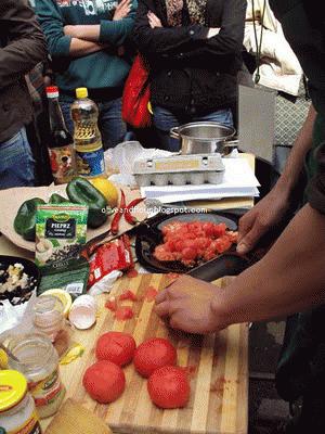 Zdjęcie - AfroWarsztaty. Soczewica po etiopsku, z sosem warzywno-czosnkowym. - Przepisy kulinarne ze zdjęciami