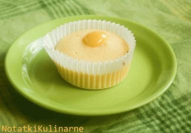 Zdjęcie - Babeczki cytrynowe z lemon curd - Przepisy kulinarne ze zdjęciami