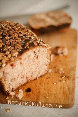 Zdjęcie - Chleb z płatkami owsianymi i żurawiną - Przepisy kulinarne ze zdjęciami