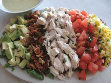 Zdjęcie - Cobb  Salad  - Przepisy kulinarne ze zdjęciami
