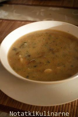 Zdjęcie - Zupa grzybowa z ziemniakami - Przepisy kulinarne ze zdjęciami