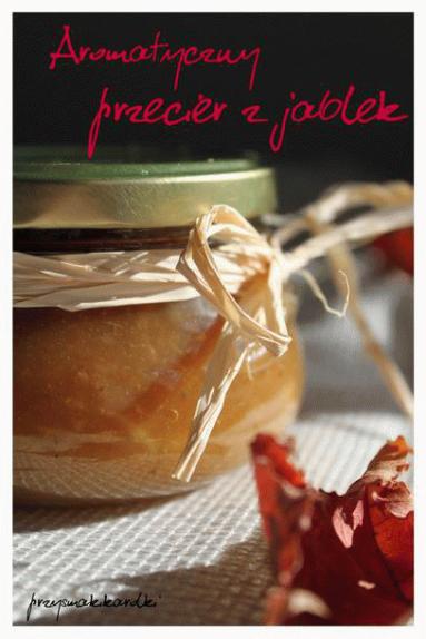 Zdjęcie - Aromatyczne jablka - Przepisy kulinarne ze zdjęciami