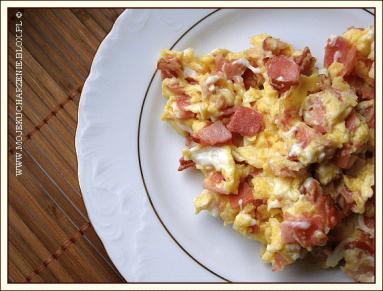 Zdjęcie - Jajecznica z szynką  - Przepisy kulinarne ze zdjęciami