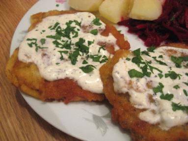 Zdjęcie - Kotlet schabowy po  gdańsku  - Przepisy kulinarne ze zdjęciami