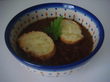 Zdjęcie - Zupa cebulowa po francusku  - Przepisy kulinarne ze zdjęciami
