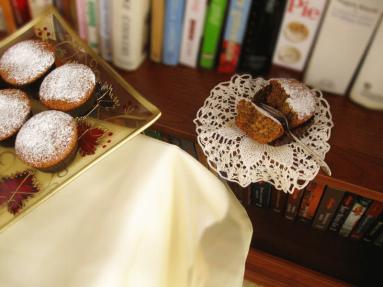 Zdjęcie - Pełnoziarniste muffinki pomarańczowe - Przepisy kulinarne ze zdjęciami
