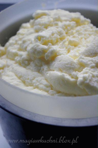Zdjęcie - Masło czosnkowe   - Przepisy kulinarne ze zdjęciami