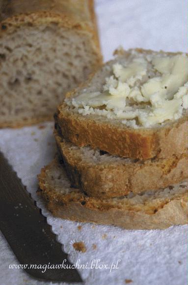 Zdjęcie - Pszenny chlebek   - Przepisy kulinarne ze zdjęciami