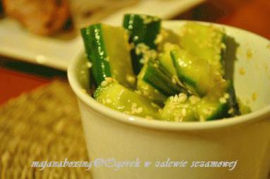 Zdjęcie - Ogórek w zalewie sezamowej  - Przepisy kulinarne ze zdjęciami