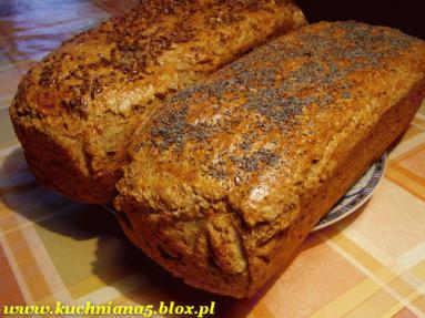Zdjęcie - Domowy chleb  - Przepisy kulinarne ze zdjęciami