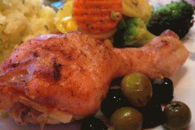 Zdjęcie - Kurczak z oliwkami i  cytryną  - Przepisy kulinarne ze zdjęciami