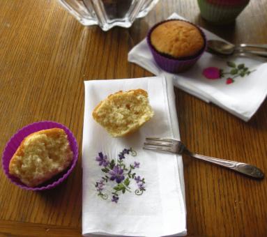 Zdjęcie - Idealne babeczki waniliowe - Przepisy kulinarne ze zdjęciami