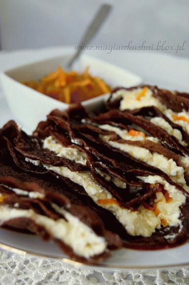 Zdjęcie - Naleśniki czekoladowe z dynią   - Przepisy kulinarne ze zdjęciami