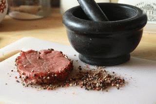 Zdjęcie - stek z pieprzem - Przepisy kulinarne ze zdjęciami